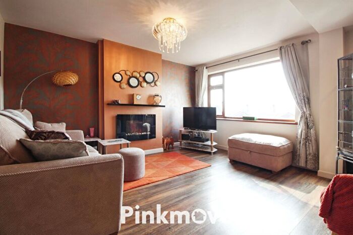 3 Bedroom Semi-Detached House For Sale In Lansdowne Road, Newport, NP20