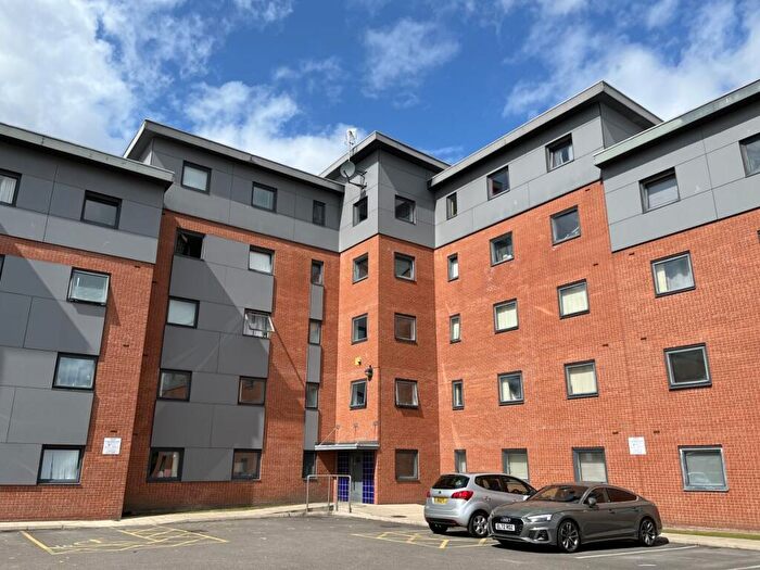 2 Bedroom Apartment To Rent In Linen Quarter, Manchester, M15