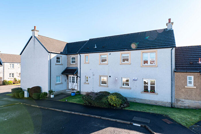 2 Bedroom Flat For Sale In The Dell, Newton Mearns, G77