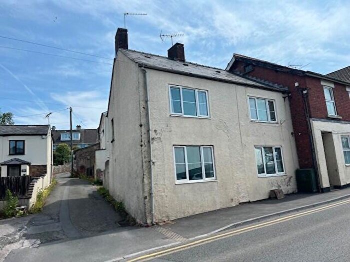 2 Bedroom End Of Terrace House To Rent In High Street, Cinderford, Gloucestershire, GL14