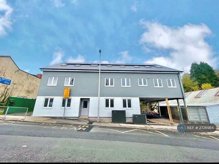 1 Bedroom Flat To Rent In Quarry Court, Barry, CF63