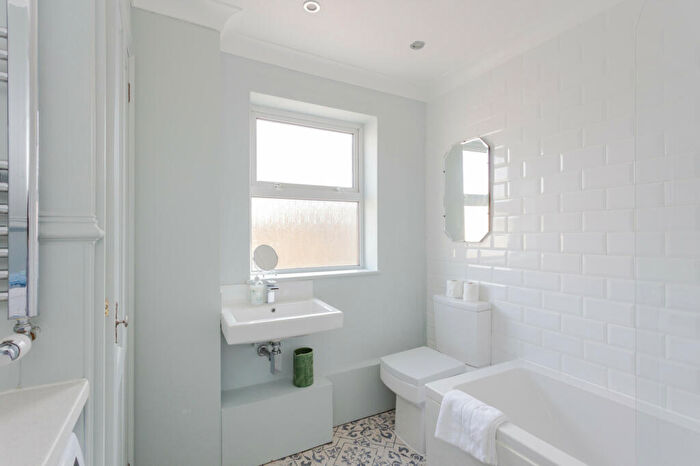 4 Bedroom Terraced House To Rent In Tredegar Road, London, ., E3