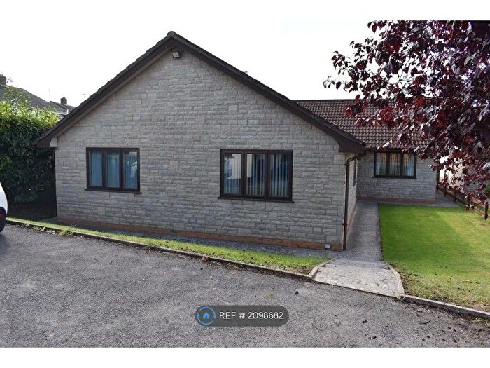 4 Bedroom Bungalow To Rent In Clyde Road, Frampton Cotterell, Bristol, BS36