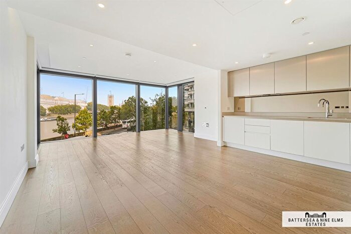 2 Bedroom Flat To Rent In The Dumont, Albert Embankment, SE1