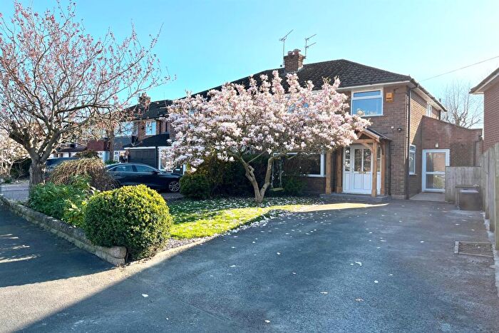 4 Bedroom Semi-Detached House For Sale In Meadway, Bramhall, SK7