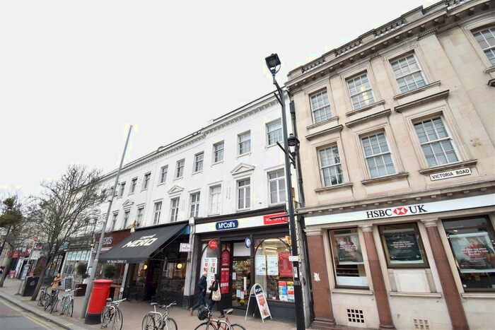 1 Bedroom Flat To Rent In St. James Road, Surbiton, KT6