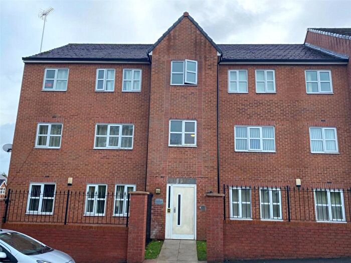 2 Bedroom Apartment For Sale In Silchester Drive, Monsall, Manchester, Manchester, M40
