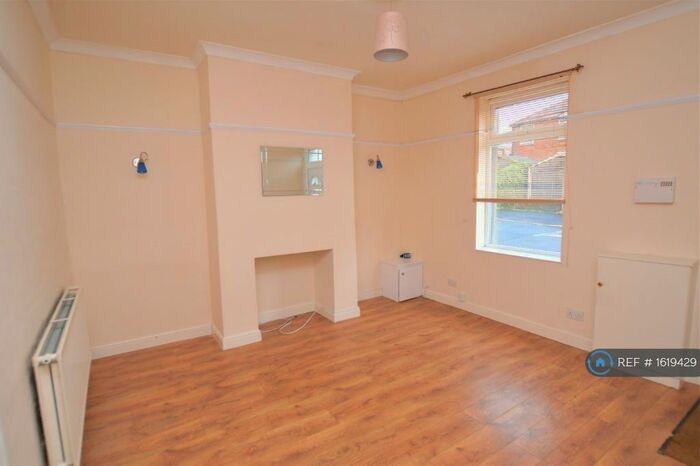 2 Bedroom Terraced House To Rent In De Lacy Street, Preston, PR2