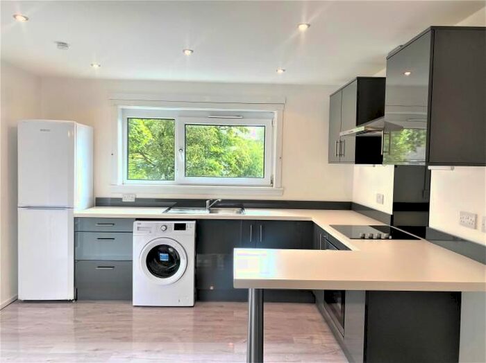 4 Bedroom Terraced House To Rent In Carnoustie Crescent, East Kilbride, Glasgow, G75