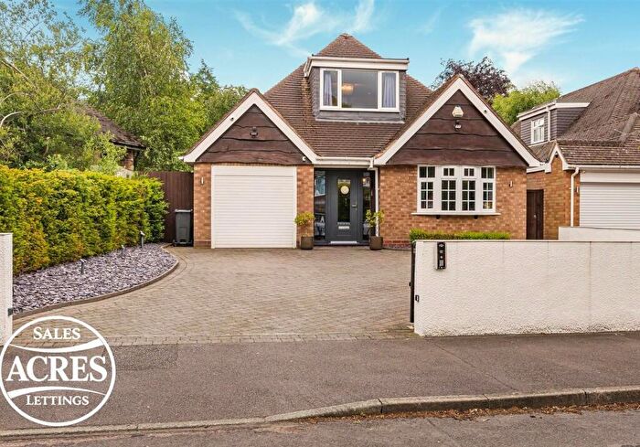 5 Bedroom Detached Bungalow For Sale In Bennett Road, Four Oaks, Sutton Coldfield, B74