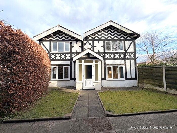 2 Bedroom Cottage To Rent In Bury Old Road, Whitefield, Manchester, M45