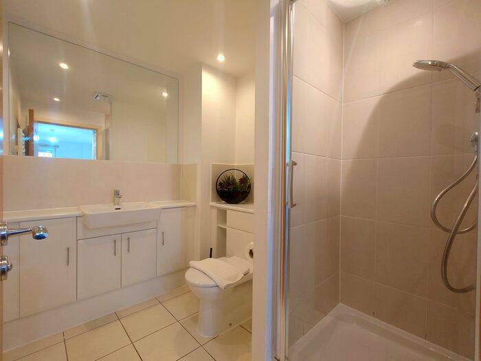 2 Bedroom Flat To Rent In Basin Approach, London, E16