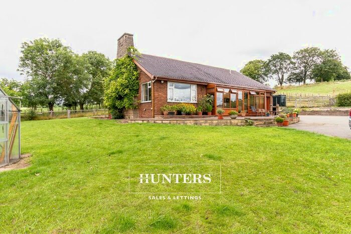 2 Bedroom Detached Bungalow For Sale In Newton Lane, Fairburn, Knottingley, WF11