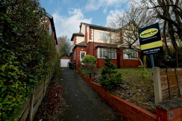 5 Bedroom Detached House To Rent In Waterpark Road, Salford, M7