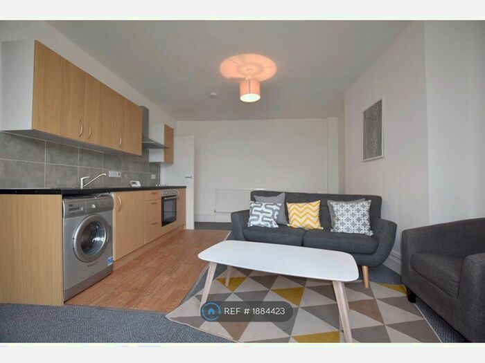 2 Bedroom Flat To Rent In Eastern Esplanade, Margate, CT9