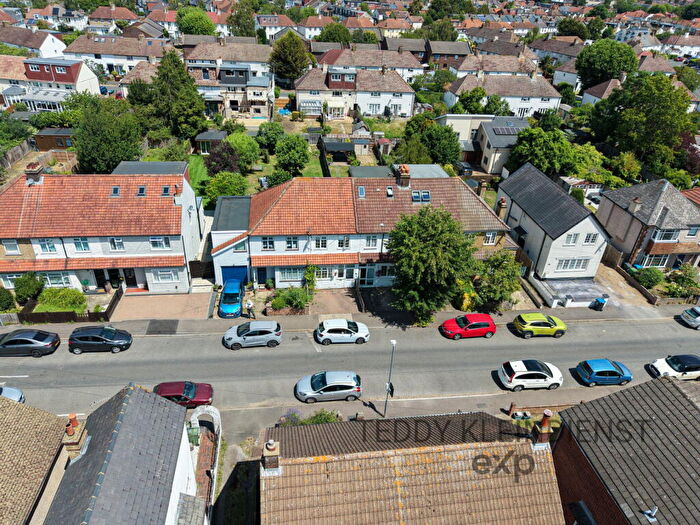 2 Bedroom Terraced House For Sale In Tolworth Road, Surbiton, KT6