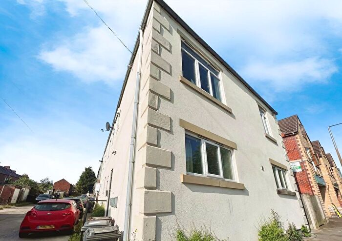 2 Bedroom Flat To Rent In Barugh Green Road, Barugh Green, Barnsley, S75