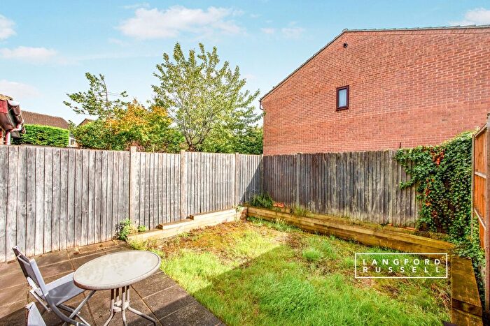 2 Bedroom End Of Terrace House To Rent In The Briars, West Kingsdown, Sevenoaks, TN15