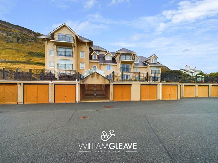 2 Bedroom Apartment For Sale In Abbey Road, Llandudno, Conwy, LL30