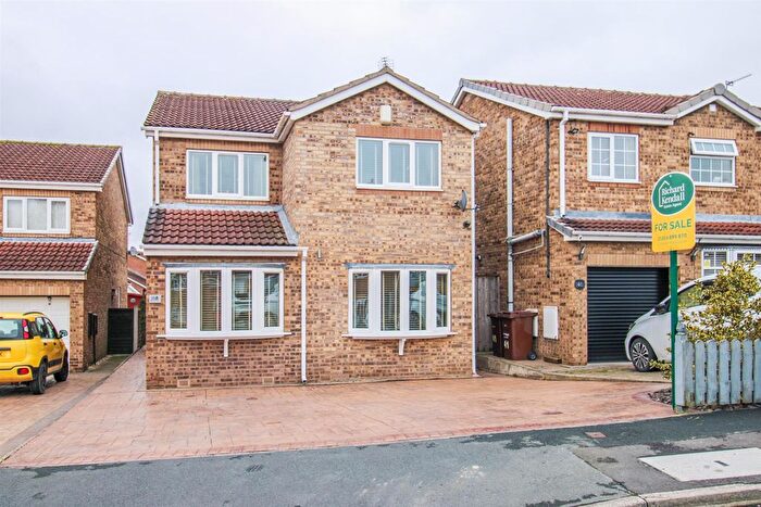 4 Bedroom Detached House For Sale In Hastings Court, Altofts, Normanton, WF6