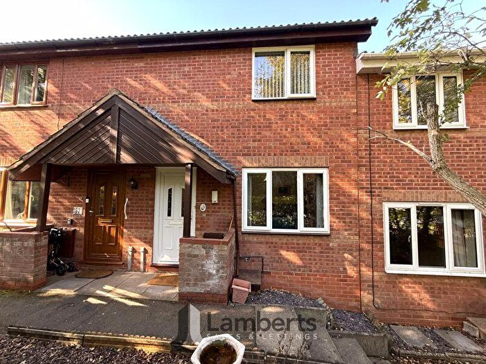 2 Bedroom Terraced House For Sale In Perryfields Close, Oakenshaw South, Redditch, B98