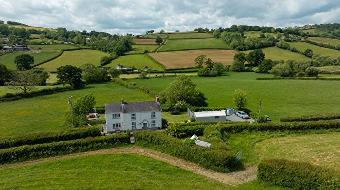 3 Bedroom Detached House For Sale In Whitemill, Carmarthen, SA32