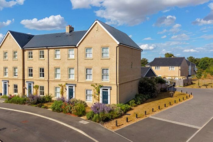 4 Bedroom Town House For Sale In Poppy Crescent, Melbourn, SG8