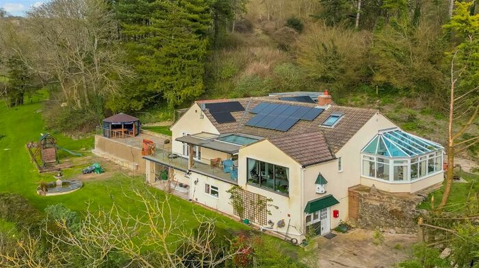 5 Bedroom Detached House For Sale In Chalk Pit, Newington, Folkestone, Kent, CT18