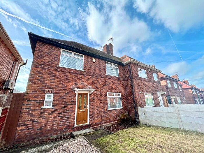 3 Bedroom Semi-Detached House To Rent In South Street, Nottingham, NG16
