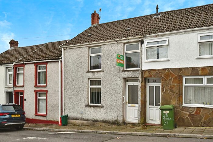3 Bedroom Terraced House For Sale In Gwawr Street, Aberdare, CF44