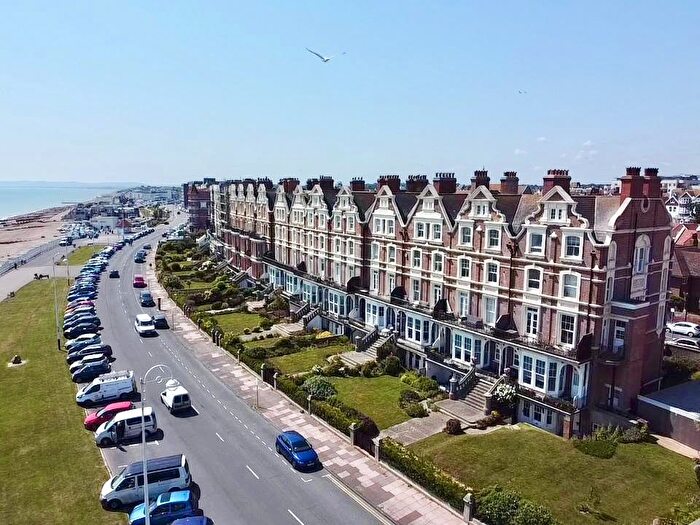 2 Bedroom Maisonette For Sale In Knole Road, Bexhill-On-Sea, TN40