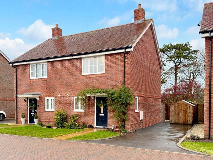 2 Bedroom Semi-Detached House For Sale In Herman Close, East Hanney, OX12