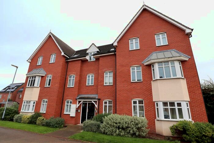 2 Bedroom Flat To Rent In Kirkstall Close, Lincoln, LN2