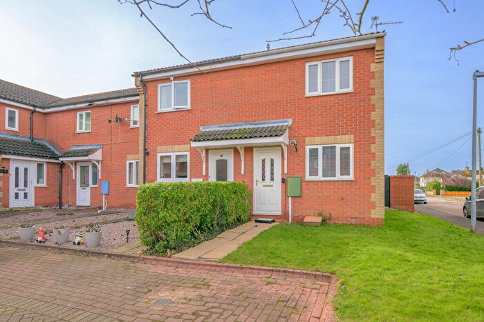 2 Bedroom End Of Terrace House For Sale In Hutton Close, Spalding, PE12