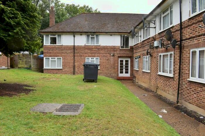 2 Bedroom Flat To Rent In Haydon Court, Haydon Close, Kingsbury, NW9