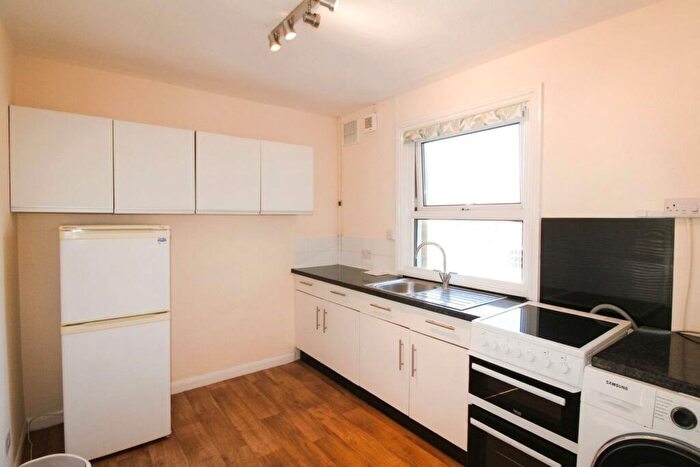 1 Bedroom Maisonette To Rent In Church Road, Burgess Hill, RH15