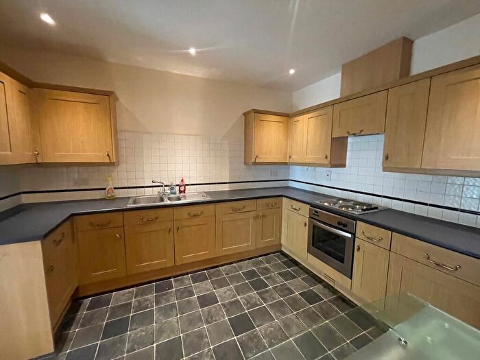 2 Bedroom Flat To Rent In Nottingham Road, Eastwood, Nottinghamshire, NG16