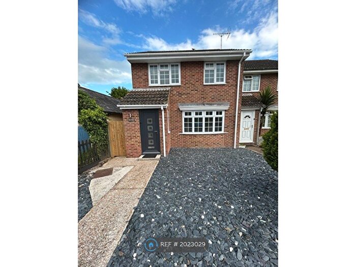 3 Bedroom Semi-Detached House To Rent In Station Road, Lydd, Romney Marsh, TN29