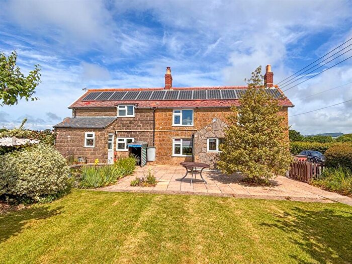 4 Bedroom Farm House To Rent In Broadoak, Bridport, DT6