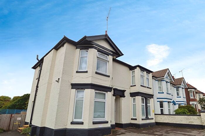 1 Bedroom Flat To Rent In Morris Road, SO15