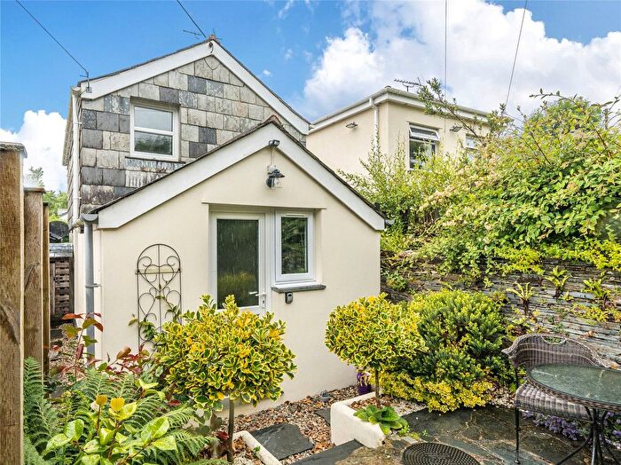 1 Bedroom Semi-Detached House For Sale In Trewalder, Delabole, PL33