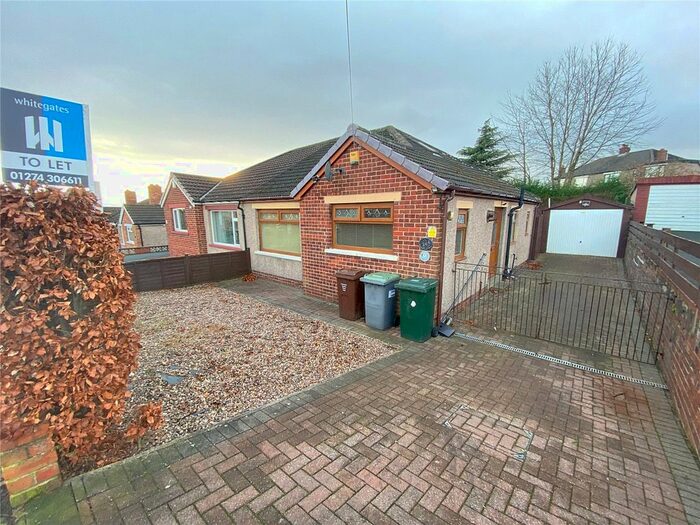 3 Bedroom Bungalow To Rent In Belmont Avenue, Low Moor, Bradford, West Yorkshire BD12