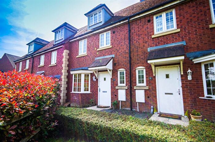 4 Bedroom Terraced House To Rent In Parsons Close, Dursley, GL11