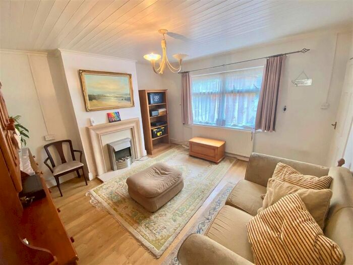 2 Bedroom SemiDetached House For Sale In Maes Y Dre, St. Dogmaels