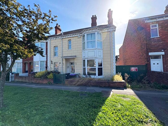 3 Bedroom End Of Terrace House For Sale In High Holme Road, Louth, LN11