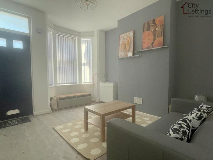 3 Bedroom End Of Terrace House To Rent In Wimbourne Road, Radford, NG7