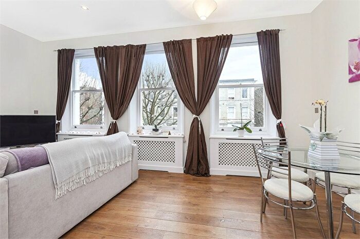 2 Bedroom Flat To Rent In Philbeach Gardens, Earls Court, London, SW5