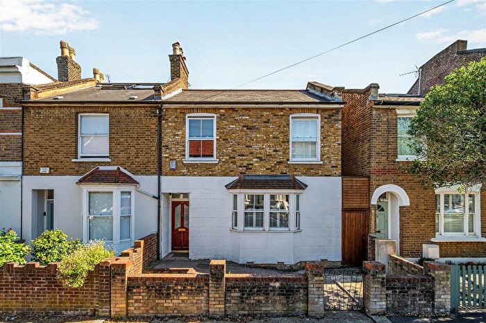 2 Bedroom End Of Terrace House For Sale In Chaucer Road, London, W3