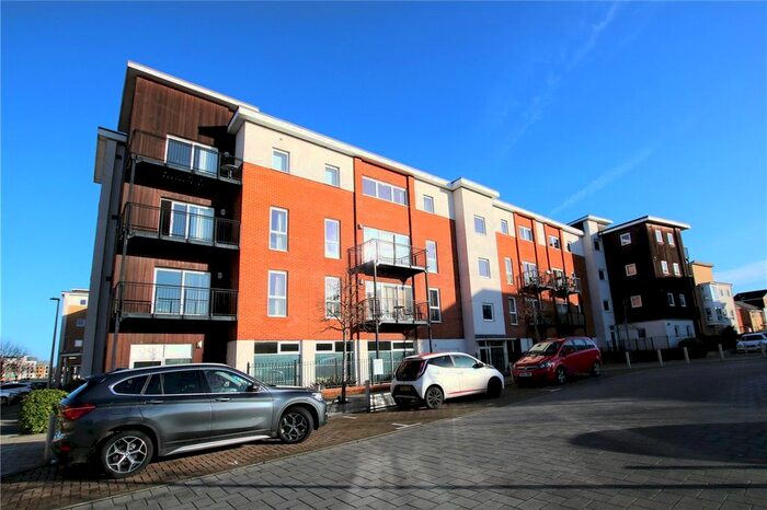 1 Bedroom Flat To Rent In Tean House, Havergate Way, Reading, Berkshire, RG2