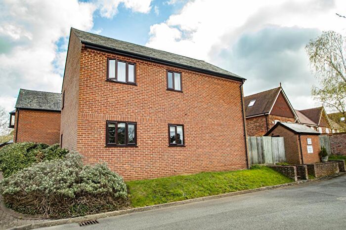 2 Bedroom Apartment To Rent In Queens Court, Goring-On-Thames, Oxfordshire, RG8